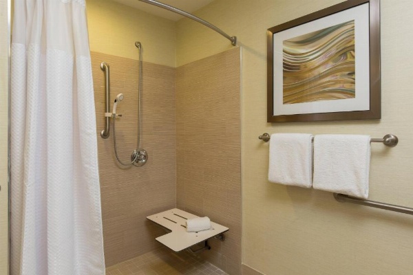 Courtyard by Marriott Des Moines West/Jordan Creek image 13