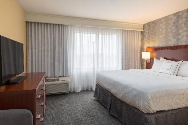 Courtyard by Marriott Des Moines West/Jordan Creek image 8